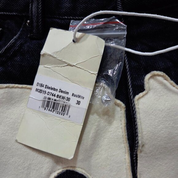 NWT ~ D184 Skeleton Straight Denim (Black/White)~ Size 30 - Picture 3 of 9
